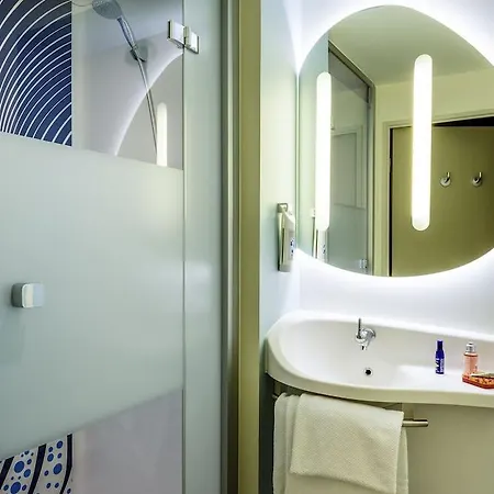 Ibis Saint Quentin En Yvelines - Velodrome 3*