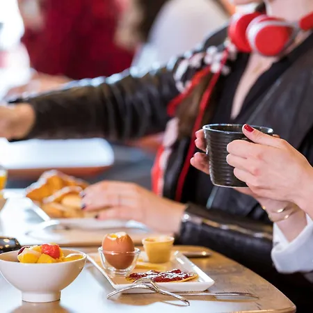 Hotel Ibis Saint Quentin En Yvelines - Vélodrome 3*