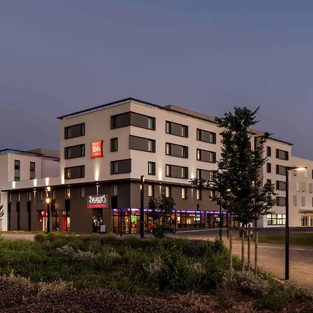 Ibis Saint Quentin En Yvelines - Velodrome Hotel Montigny-le-Bretonneux