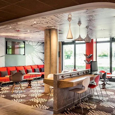 Ibis Saint Quentin En Yvelines - Velodrome 3* Montigny-le-Bretonneux