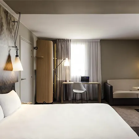 Hotel Ibis Saint Quentin En Yvelines - Vélodrome Montigny-le-Bretonneux