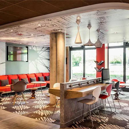 Ibis Saint Quentin En Yvelines - Vélodrome 3* Montigny-le-Bretonneux