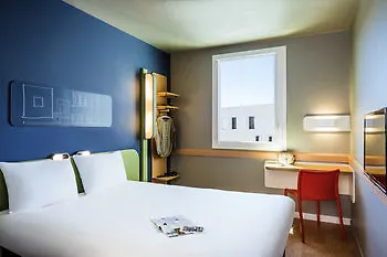 Ibis Saint Quentin En Yvelines - Velodrome 3*