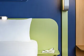 Hotel Ibis Saint Quentin En Yvelines - Velodrome