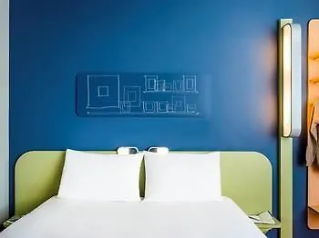 Ibis Saint Quentin En Yvelines - Velodrome