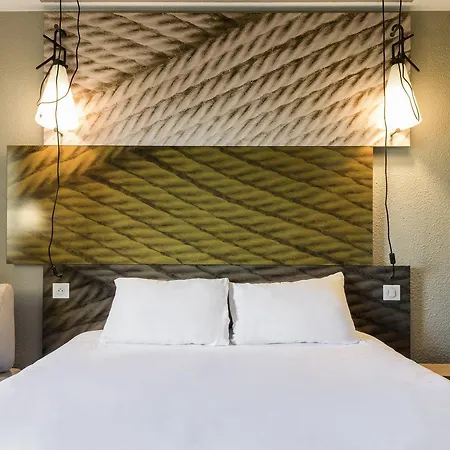 Hotel Ibis Saint Quentin En Yvelines - Velodrome