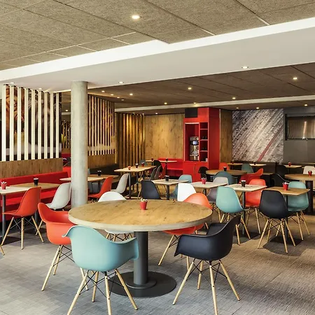 Ibis Saint Quentin En Yvelines - Velodrome 3* Montigny-le-Bretonneux