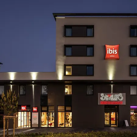 Ibis Saint Quentin En Yvelines - Vélodrome Montigny-le-Bretonneux