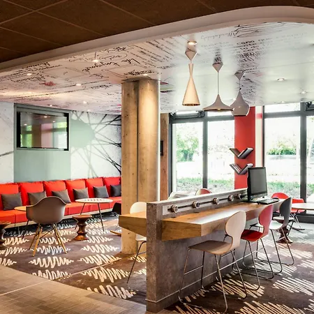 Ibis Saint Quentin En Yvelines - Vélodrome 3* Montigny-le-Bretonneux